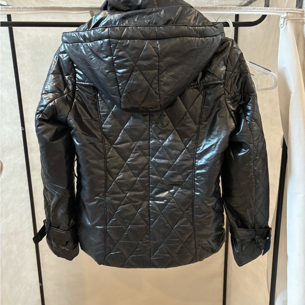 Puffer - Picture 2 of 2